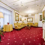 Ξενοδοχείο Carpati Imparatul Romanilor