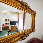 Ξενοδοχείο Carpati Imparatul Romanilor *