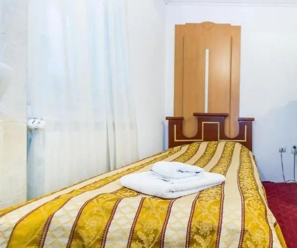 Carpati Imparatul Romanilor Hotel