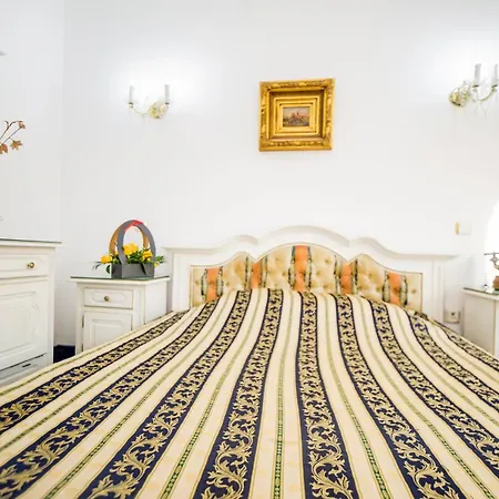 Carpati Imparatul Romanilor Hotel