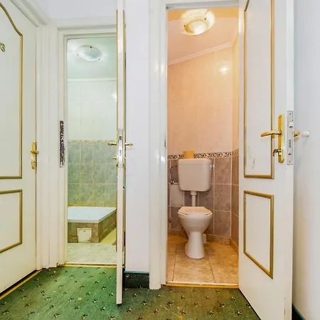 Carpati Imparatul Romanilor Hotel