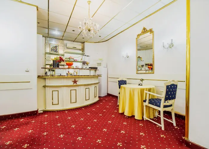 Hotell Carpati Imparatul Romanilor Bukarest