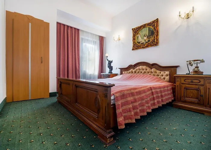 Hotell Carpati Imparatul Romanilor