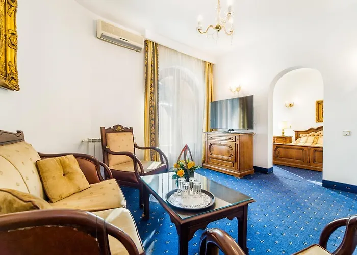 Hotel Carpati Imparatul Romanilor