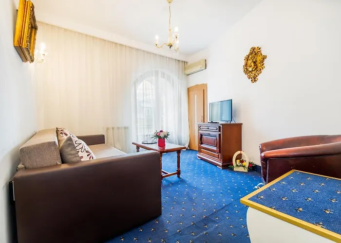 Carpati Imparatul Romanilor Hotel